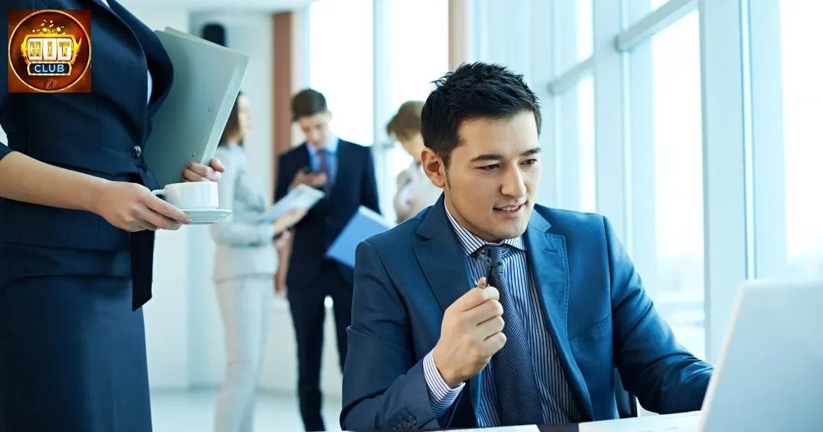 Thành lập và phát triển Hitclub